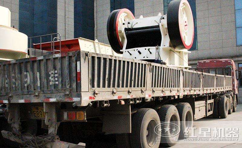 簡擺顎式破碎機價格實惠，待發(fā)貨山東