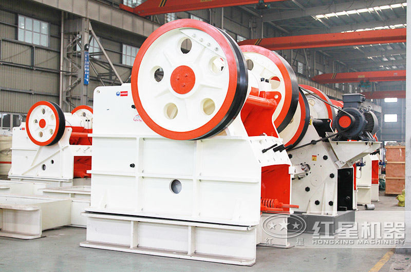 歐版鄂式破碎機，自動調節出料粒度，產量高粒型好