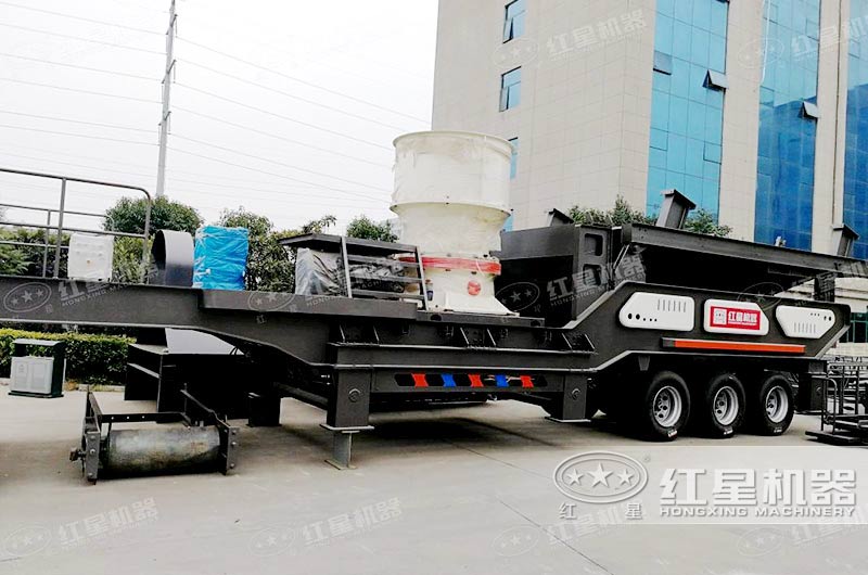 圓錐破移動式制砂一體機:進(jìn)料口大 圓錐破移動式制砂一體機:進(jìn)料口大