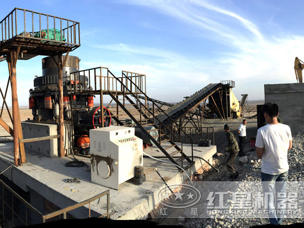 鋼渣圓錐破碎機(jī)作業(yè)現(xiàn)場圖 鋼渣圓錐破碎機(jī)作業(yè)現(xiàn)場圖