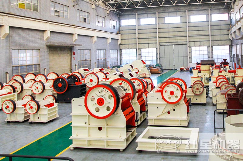 各類(lèi)玄武巖破碎機(jī)設(shè)備均有現(xiàn)貨 各類(lèi)玄武巖破碎機(jī)設(shè)備均有現(xiàn)貨