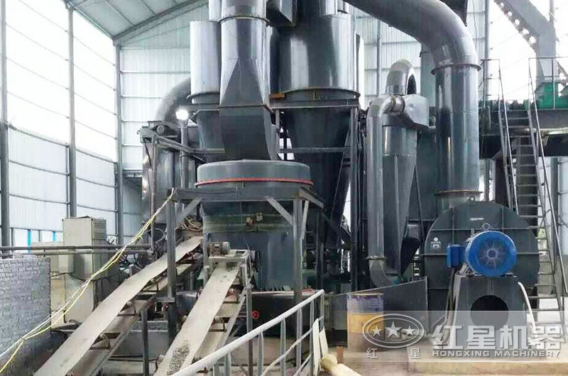 高嶺土磨粉生產(chǎn)線(xiàn) 高嶺土磨粉生產(chǎn)線(xiàn)