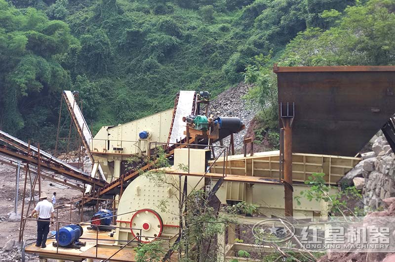 時產300噸砂石細碎生產線 時產300噸砂石細碎生產線