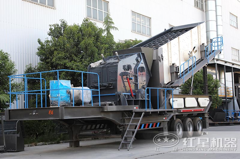 反擊式移動(dòng)破碎站圖片 反擊式移動(dòng)破碎站圖片