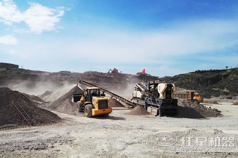 移動(dòng)制砂現(xiàn)場(chǎng) 移動(dòng)制砂現(xiàn)場(chǎng)