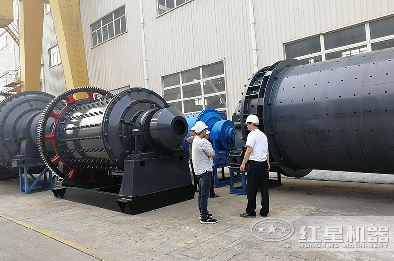 客戶來廠參觀棒磨機 客戶來廠參觀棒磨機