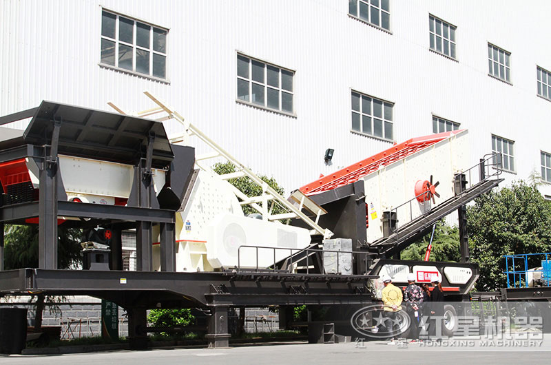 移動(dòng)錘式破碎機(jī) 移動(dòng)錘式破碎機(jī)